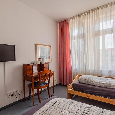 Pension Fuer Monteure In Dresden, Zimmer Mit Eigenem Bad Und Grosser Gemeinschaftskueche Extérieur photo