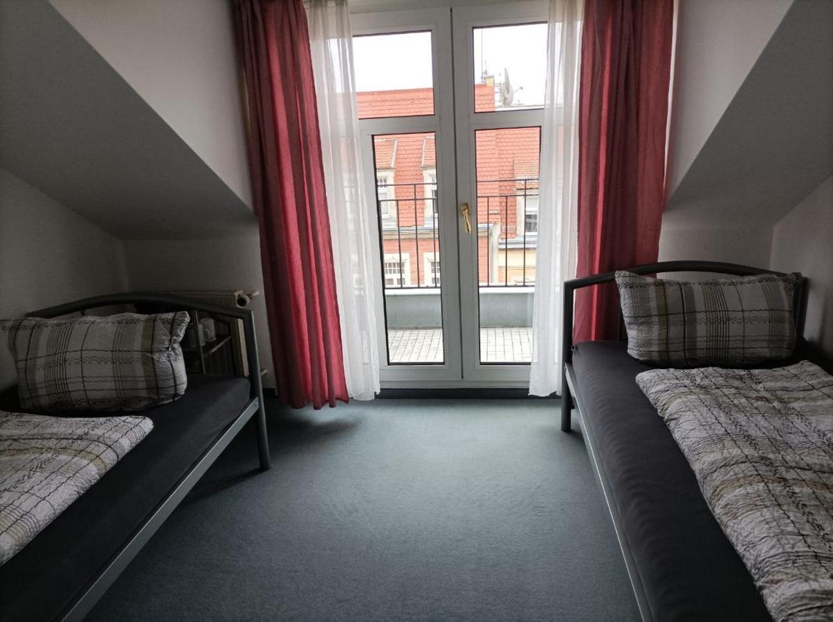 Pension Fuer Monteure In Dresden, Zimmer Mit Eigenem Bad Und Grosser Gemeinschaftskueche Extérieur photo