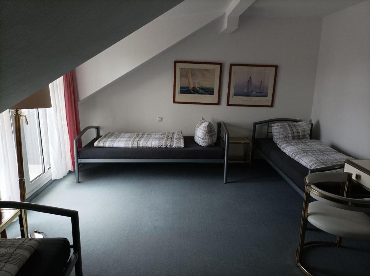 Pension Fuer Monteure In Dresden, Zimmer Mit Eigenem Bad Und Grosser Gemeinschaftskueche Extérieur photo